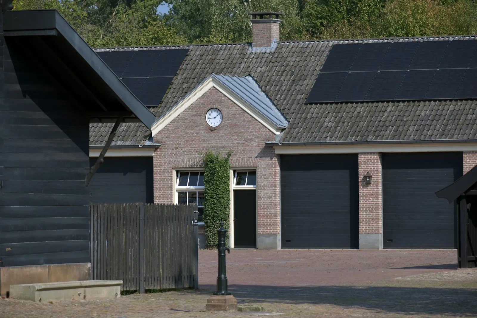 Thuisbatterij laden met zonne-energie: optimale opslag